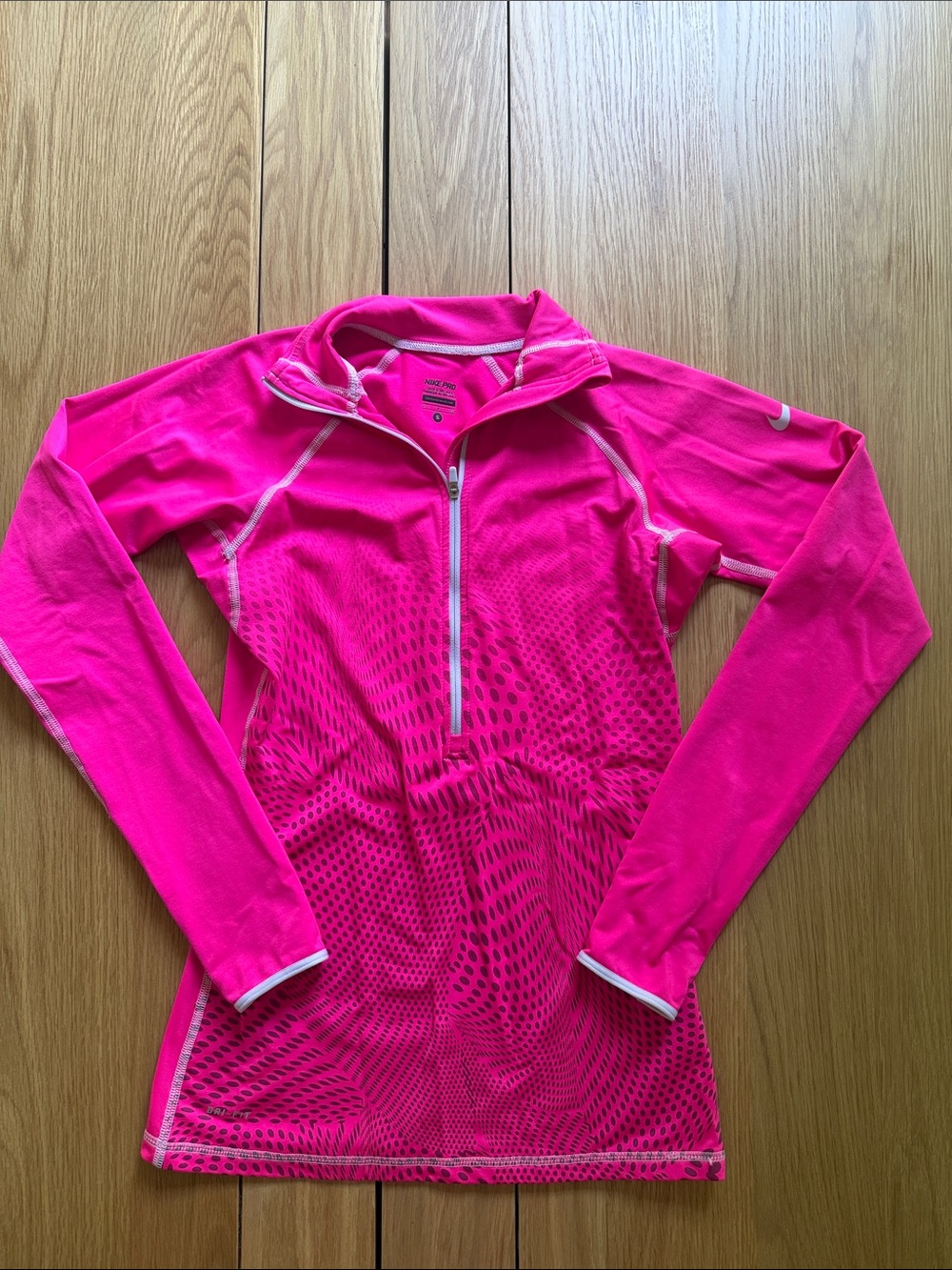 Nike Pro Dri-FIT Hyperwarm Pink Half-Zip Top & Gray Leggings Set - Picture 4 of 5